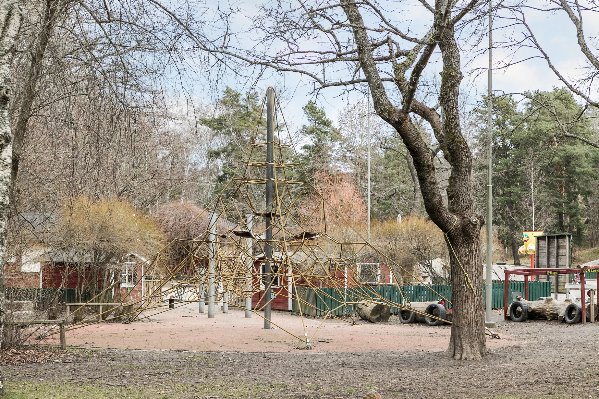 Parkleken Lugnet i närheten