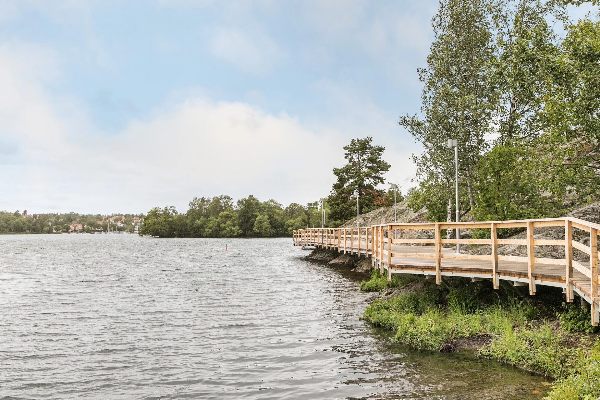 Örnsbergs promenadstråk och klippbad