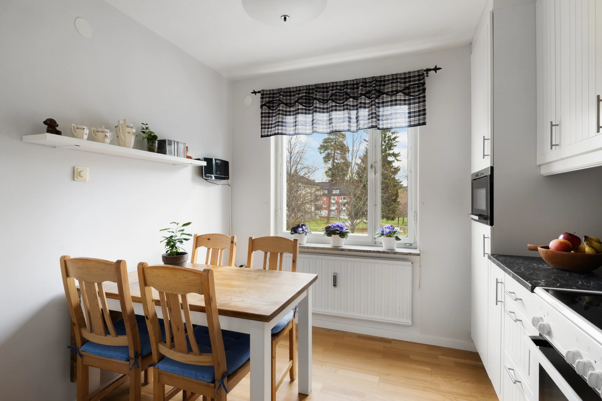 Matplats i köket