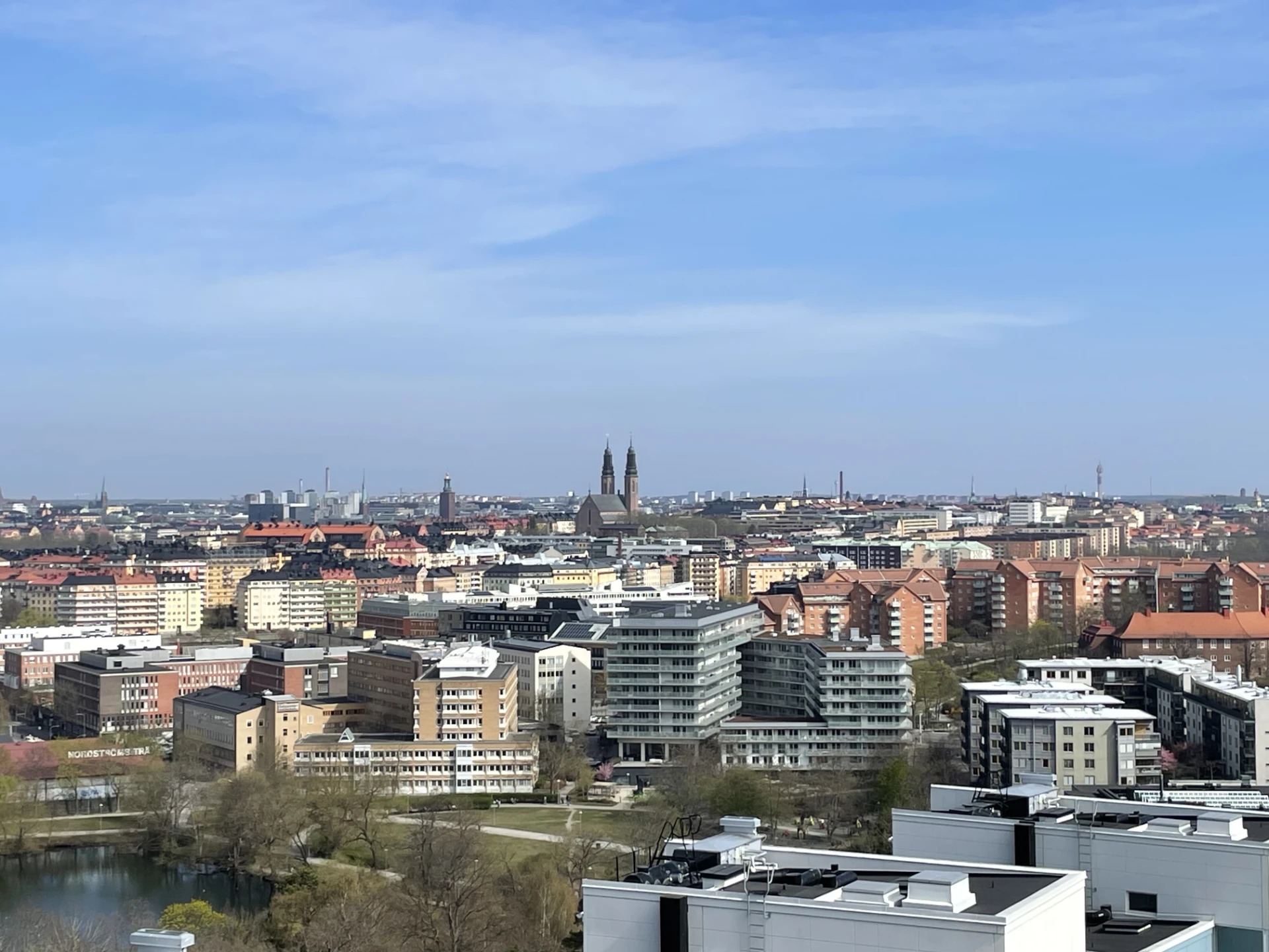 Liljeholmstorget nedanför