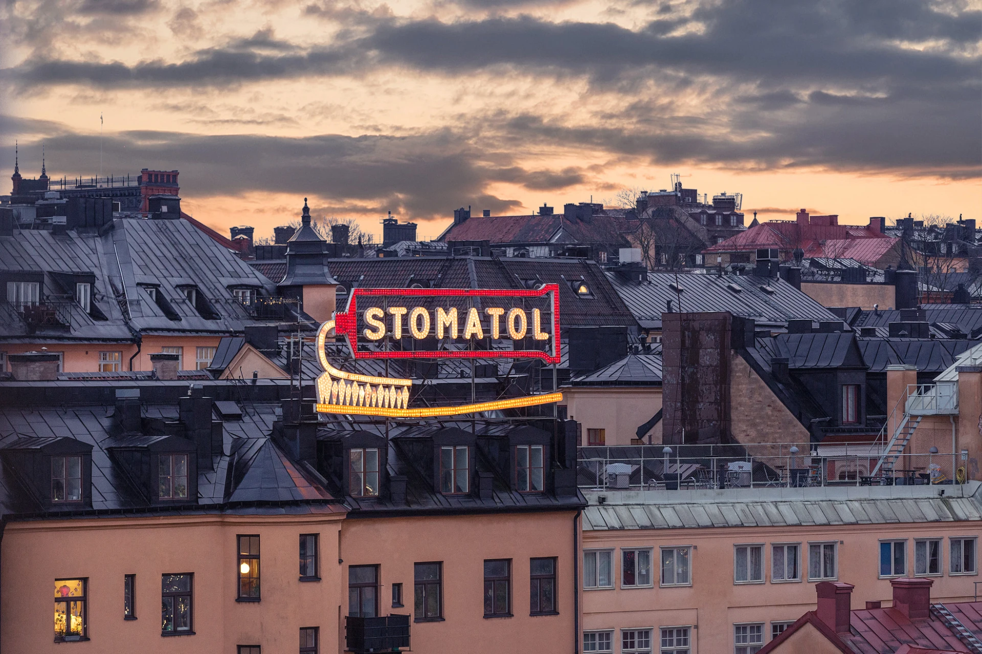 Stomatolskylten vid Slussen