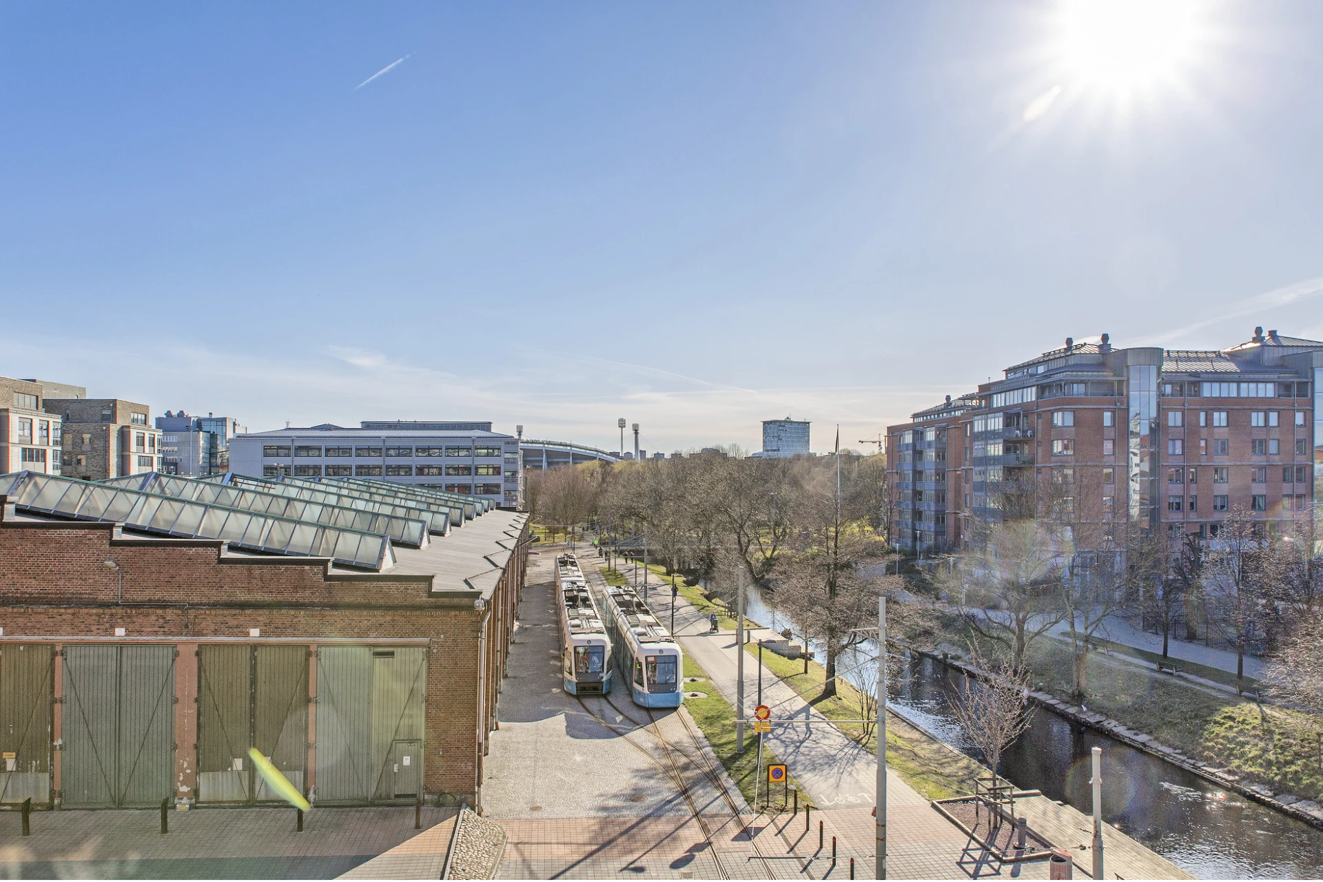 Blicka ut över Gullbergsån och Ullevi