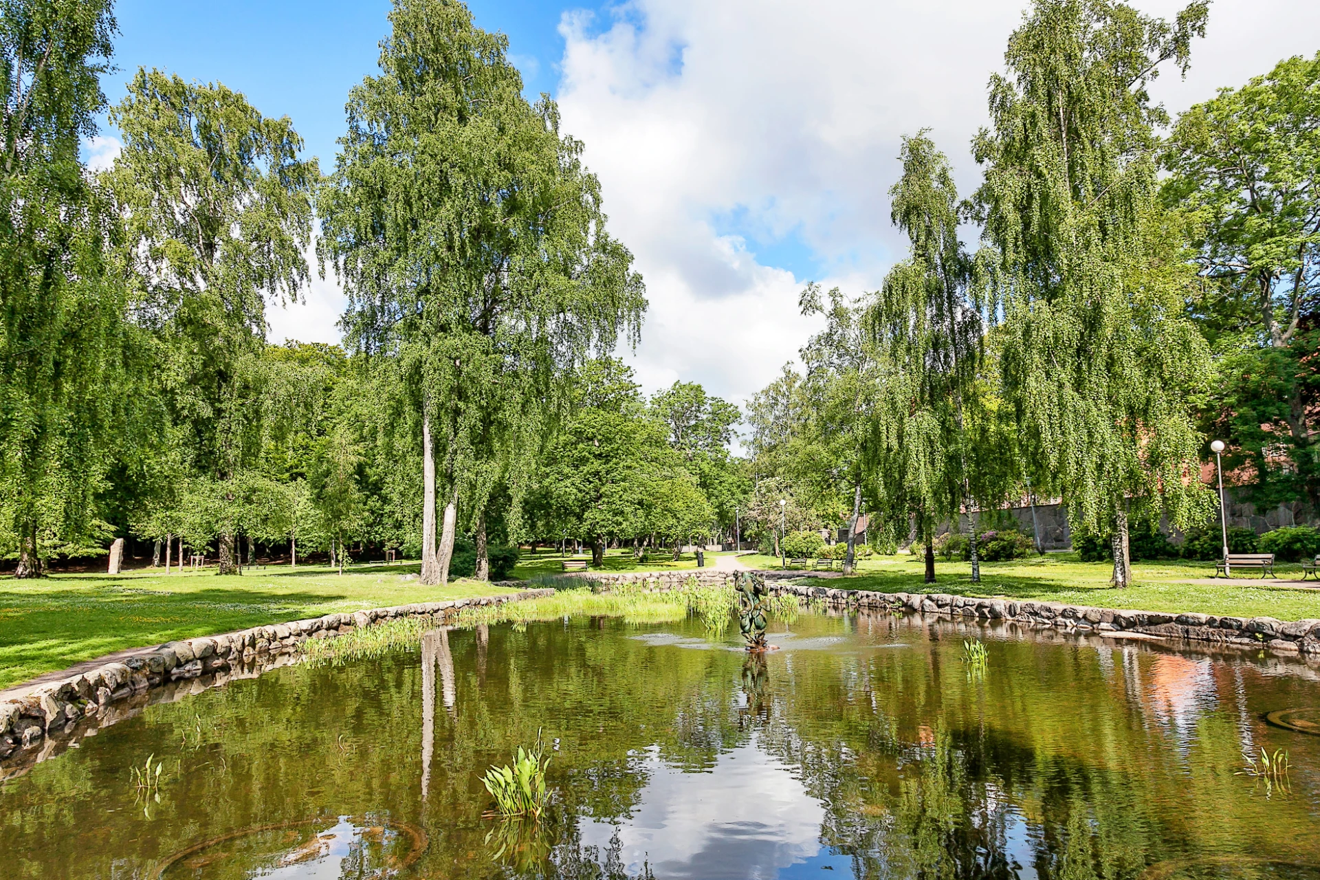 Härlig grönska & motionsstråk på Ramberget