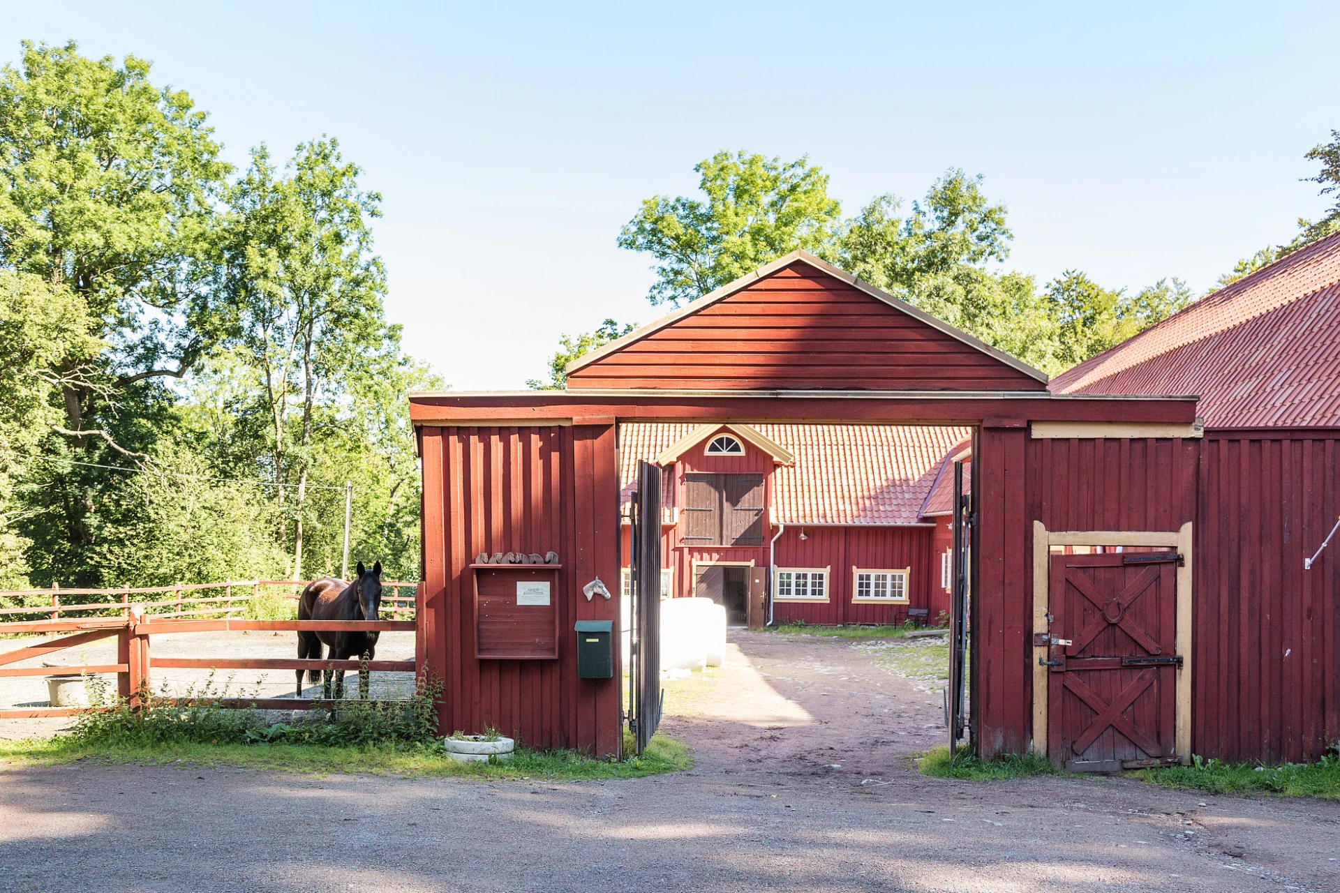 Mysiga omgivningar väntar strax runt husknuten