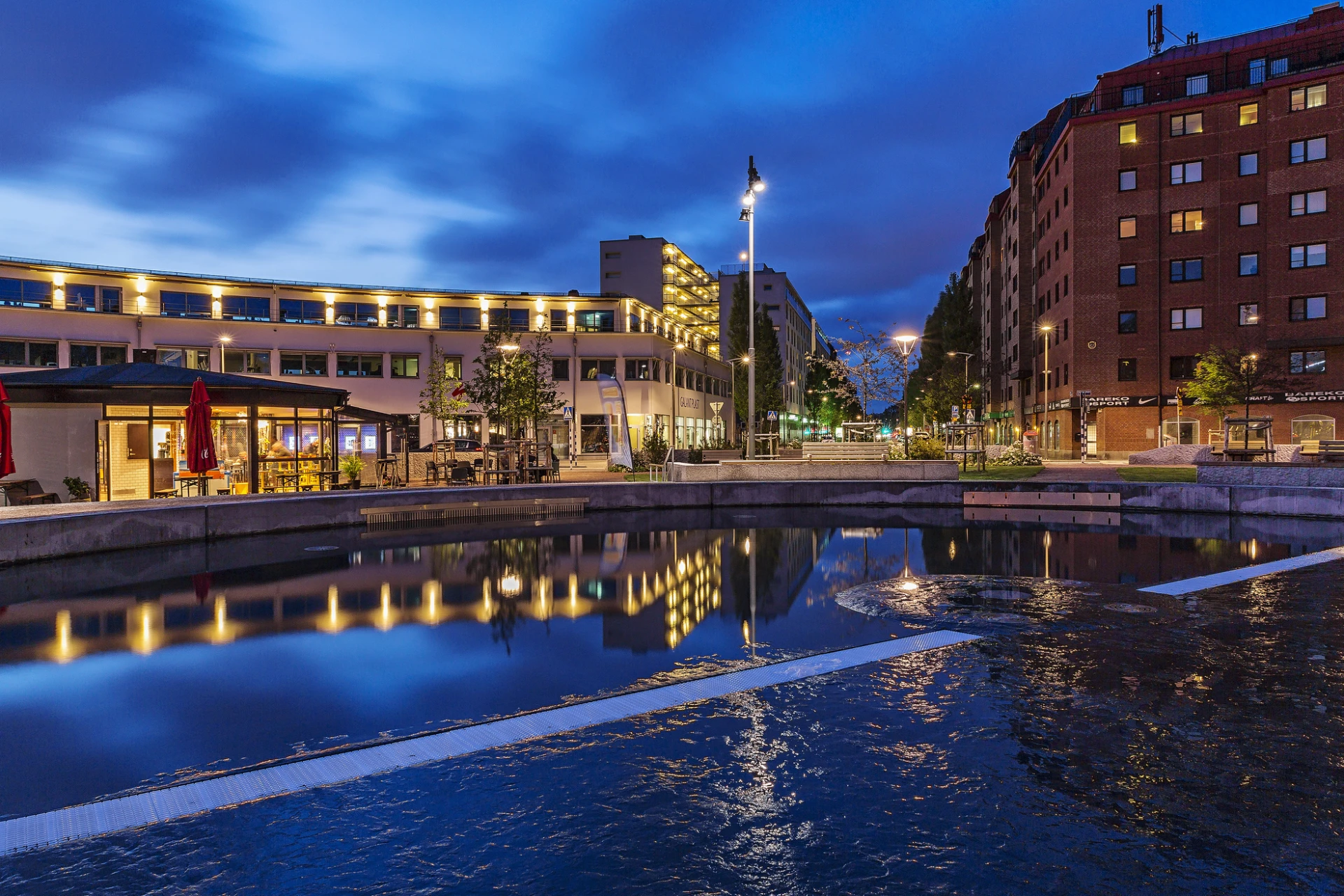 Odinsplatsen ligger på bekvämt gångavstånd