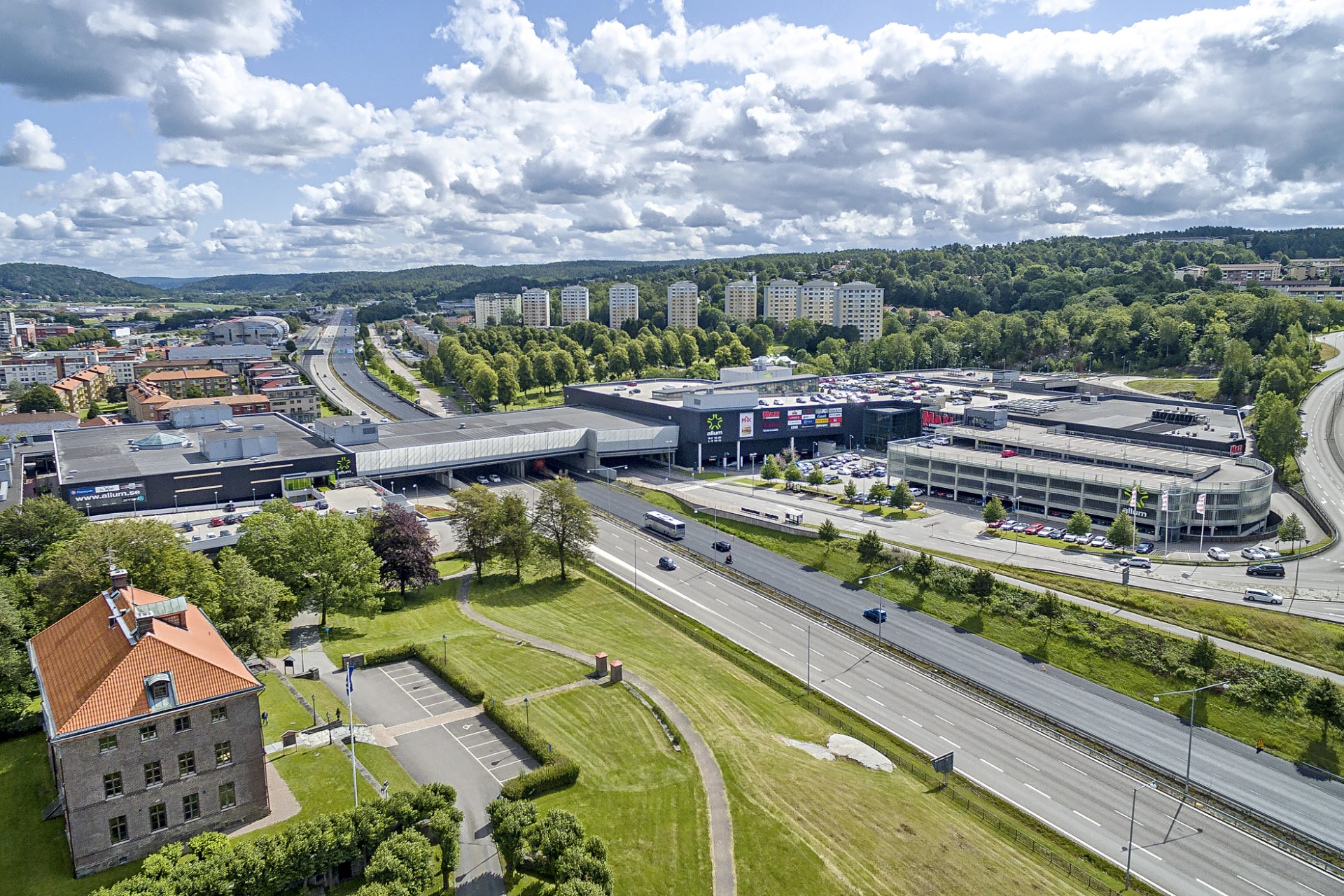 Stort shoppingutbud i Allum