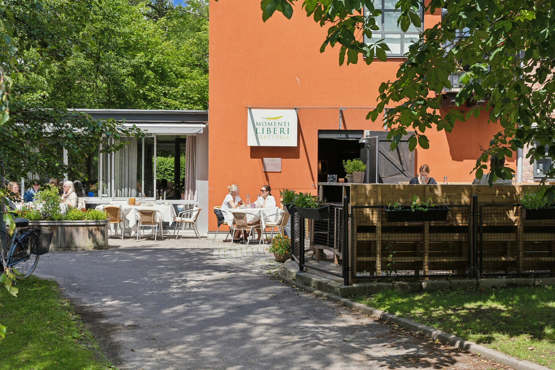 och även gott om restauranger