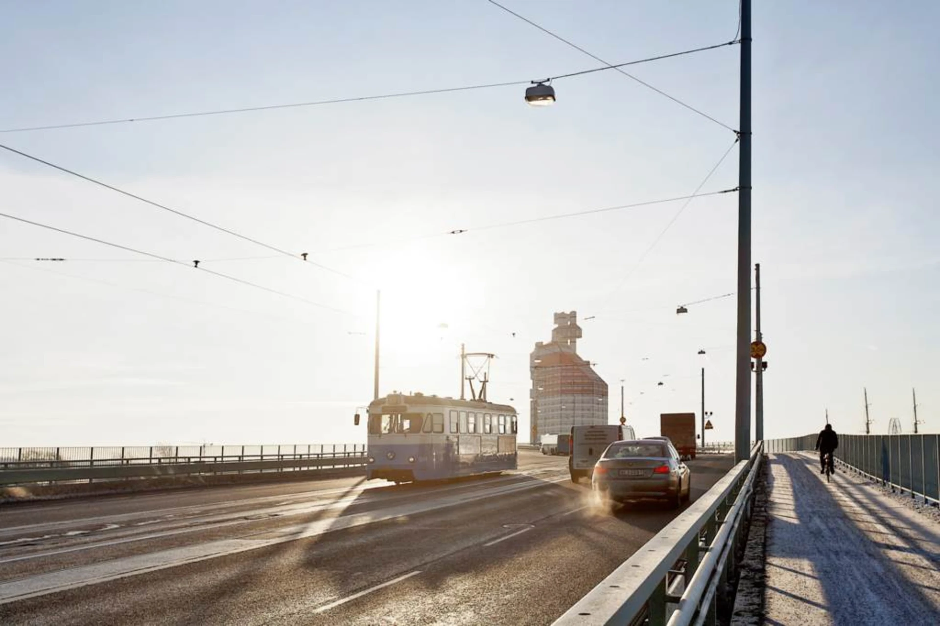 Lågupplöst 6 min till city över Götaälvbron