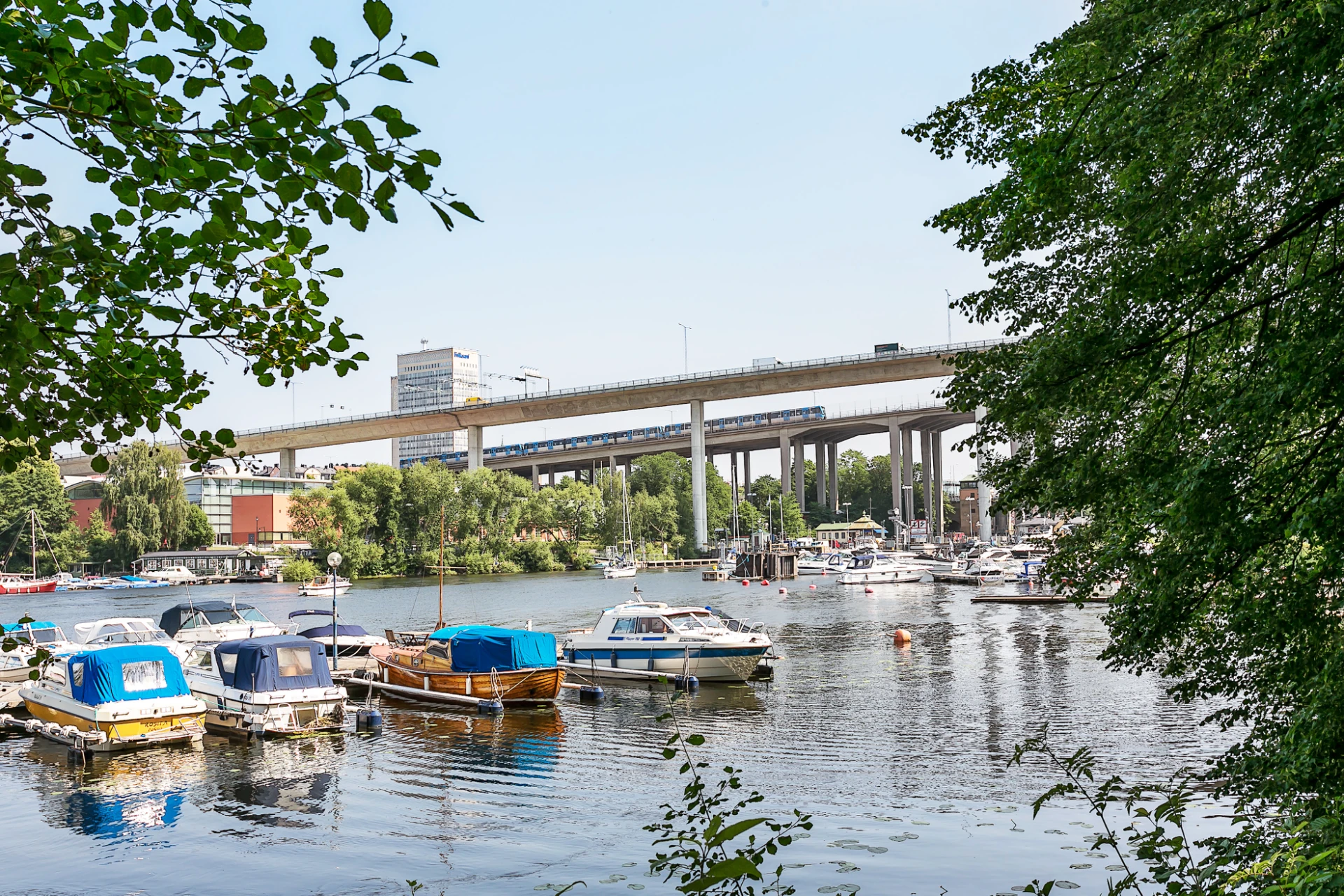 Årstavikens båtliv