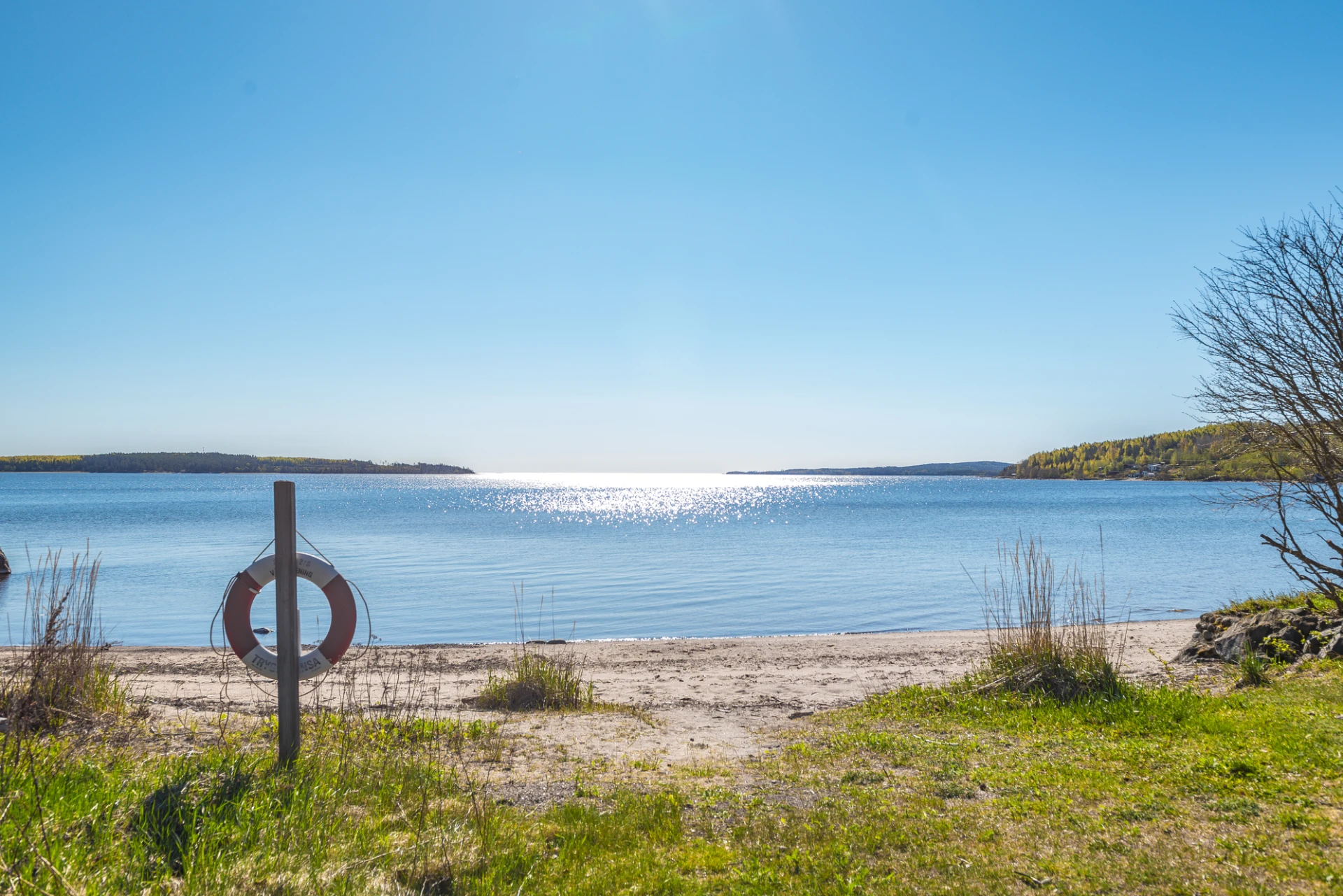 Underbar plats på stranden endast ca 100 meter från huset.