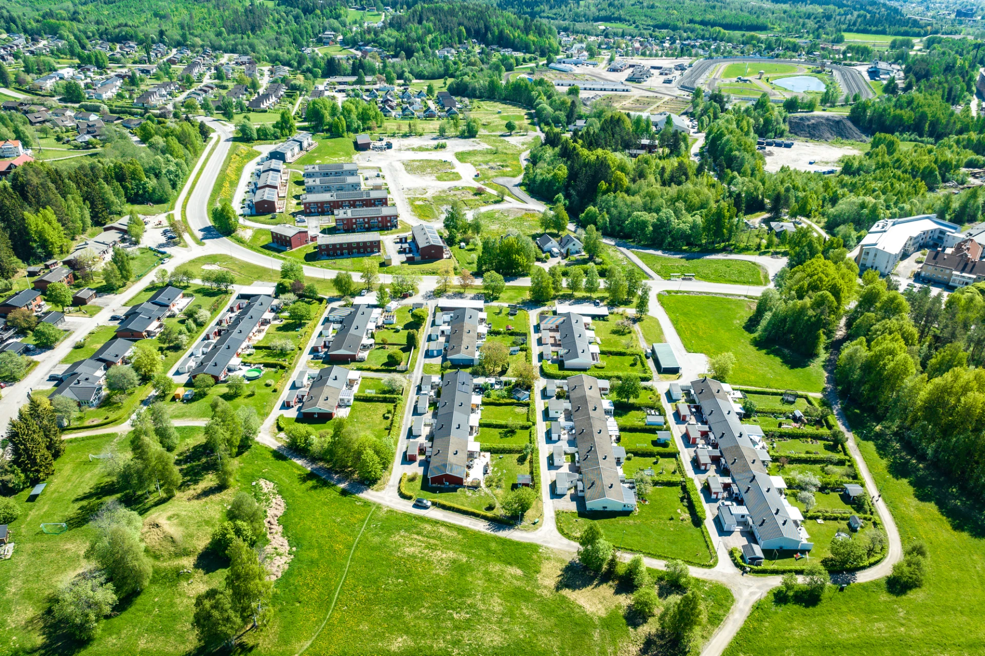 Lillhällomsvägen