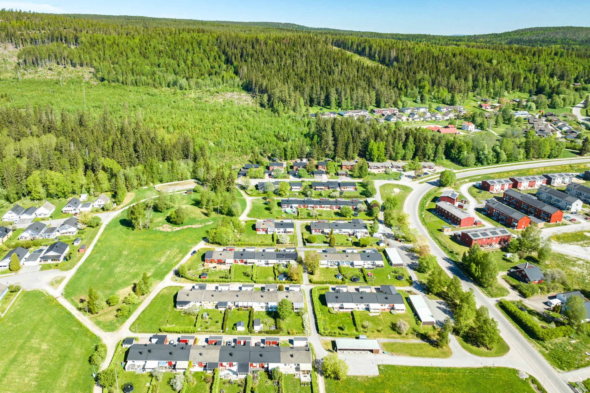 Lillhällomsvägen