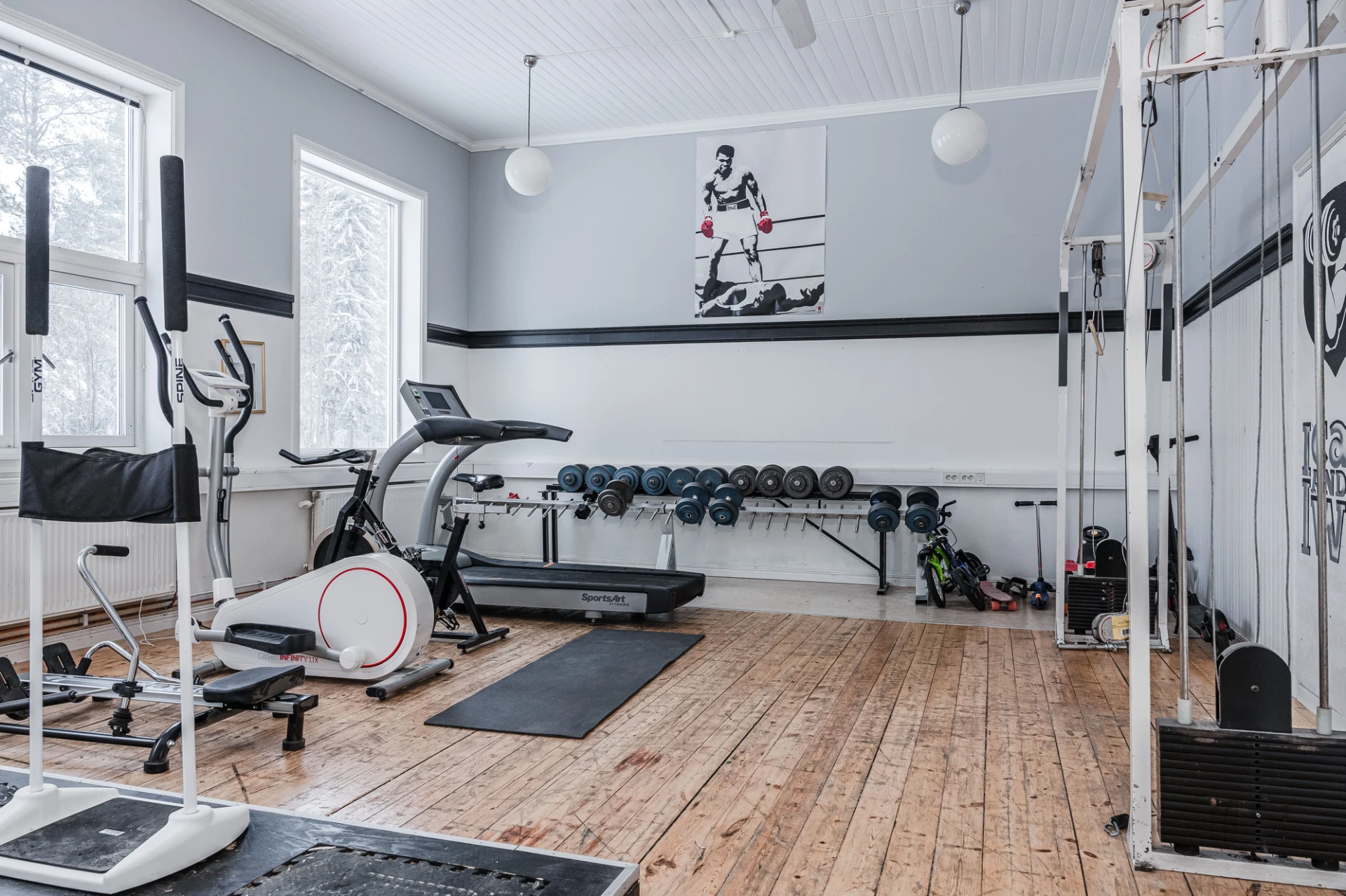 Rum som används som hemma gym