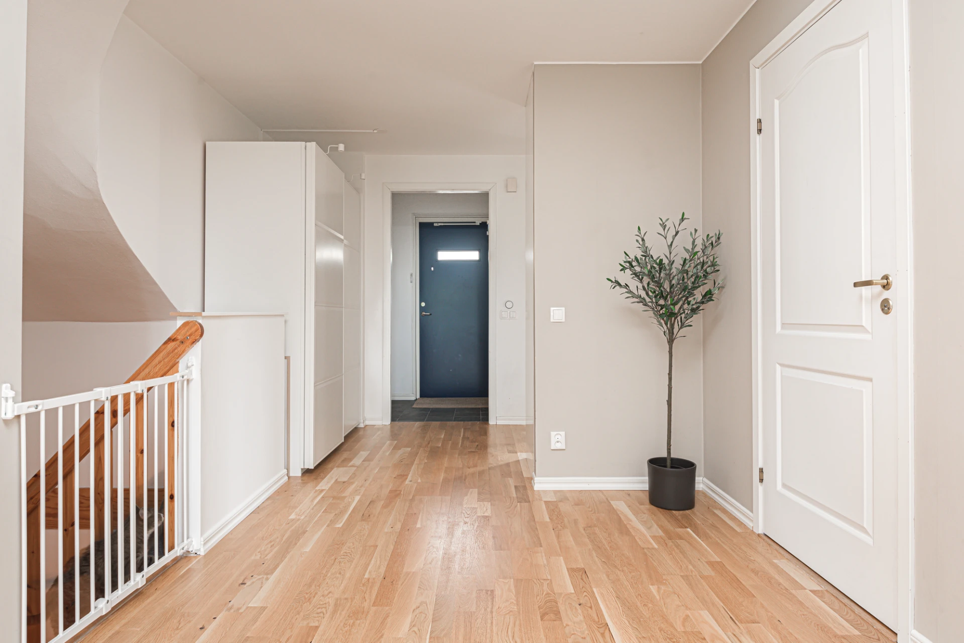 Hall
