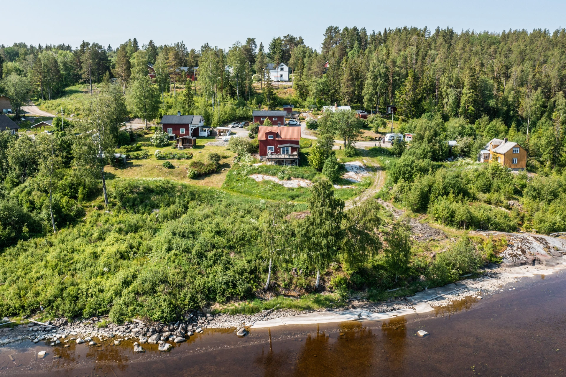 Drönarbild från vattnet