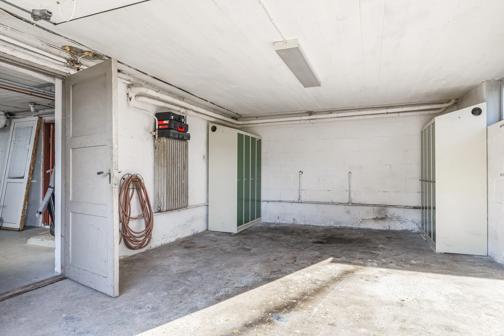 Garage i källare