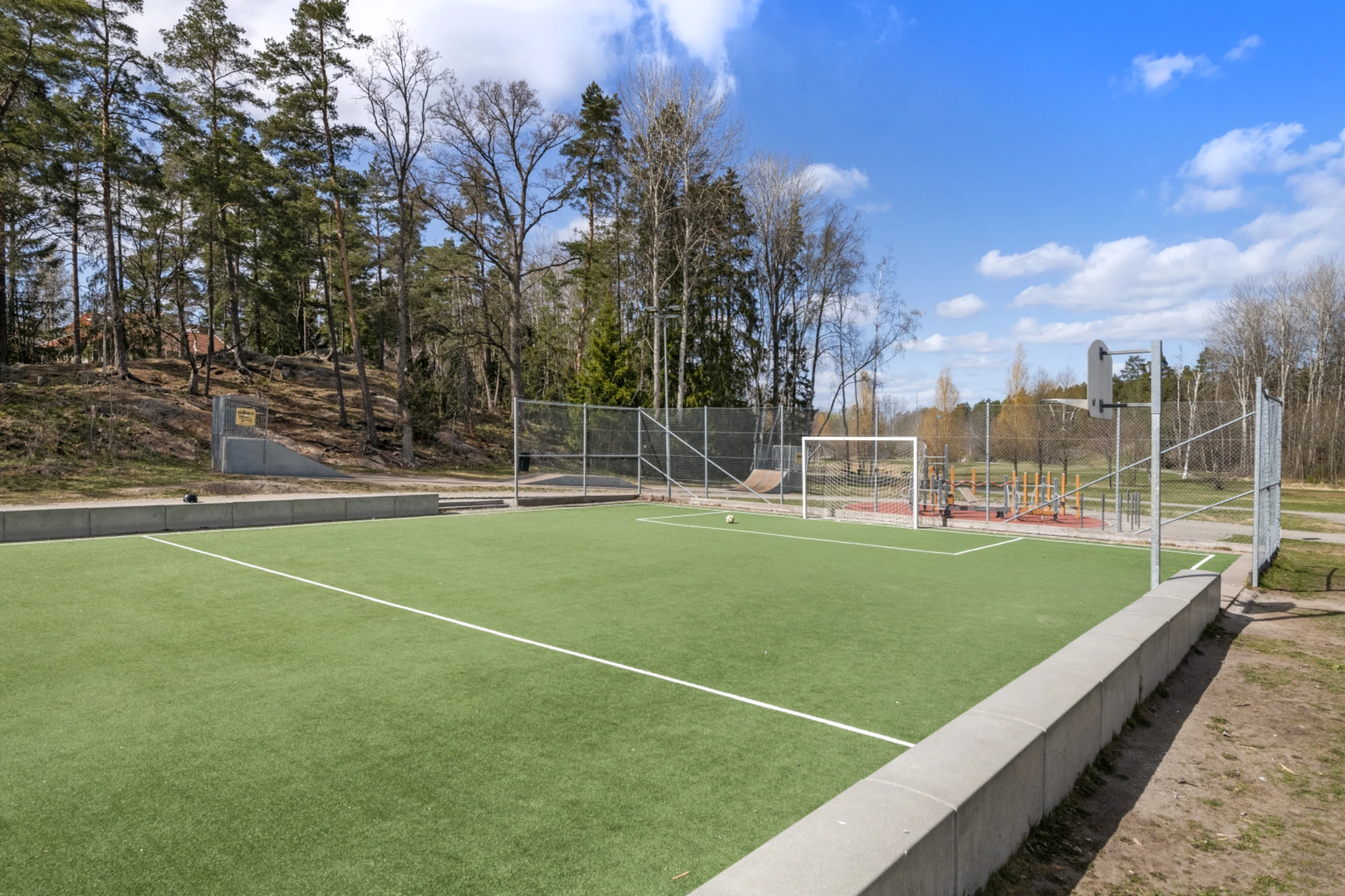 Kontgräsplan i Södra Hedvigslunds parken