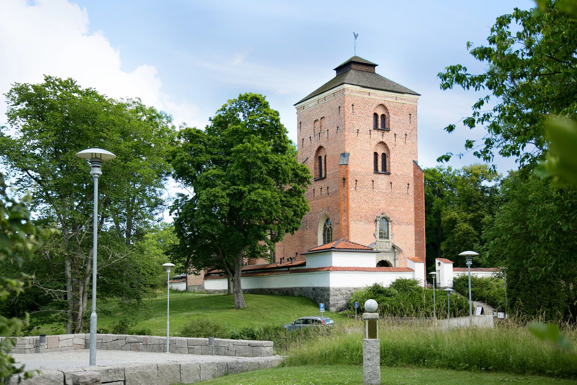 Tyresö kyrka sommar