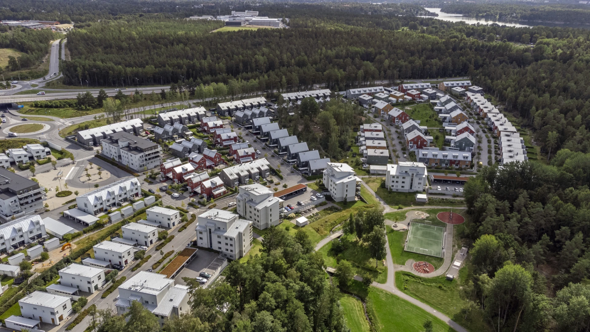 Södra Hedvigslund samt Lekparken med fotbollsplan