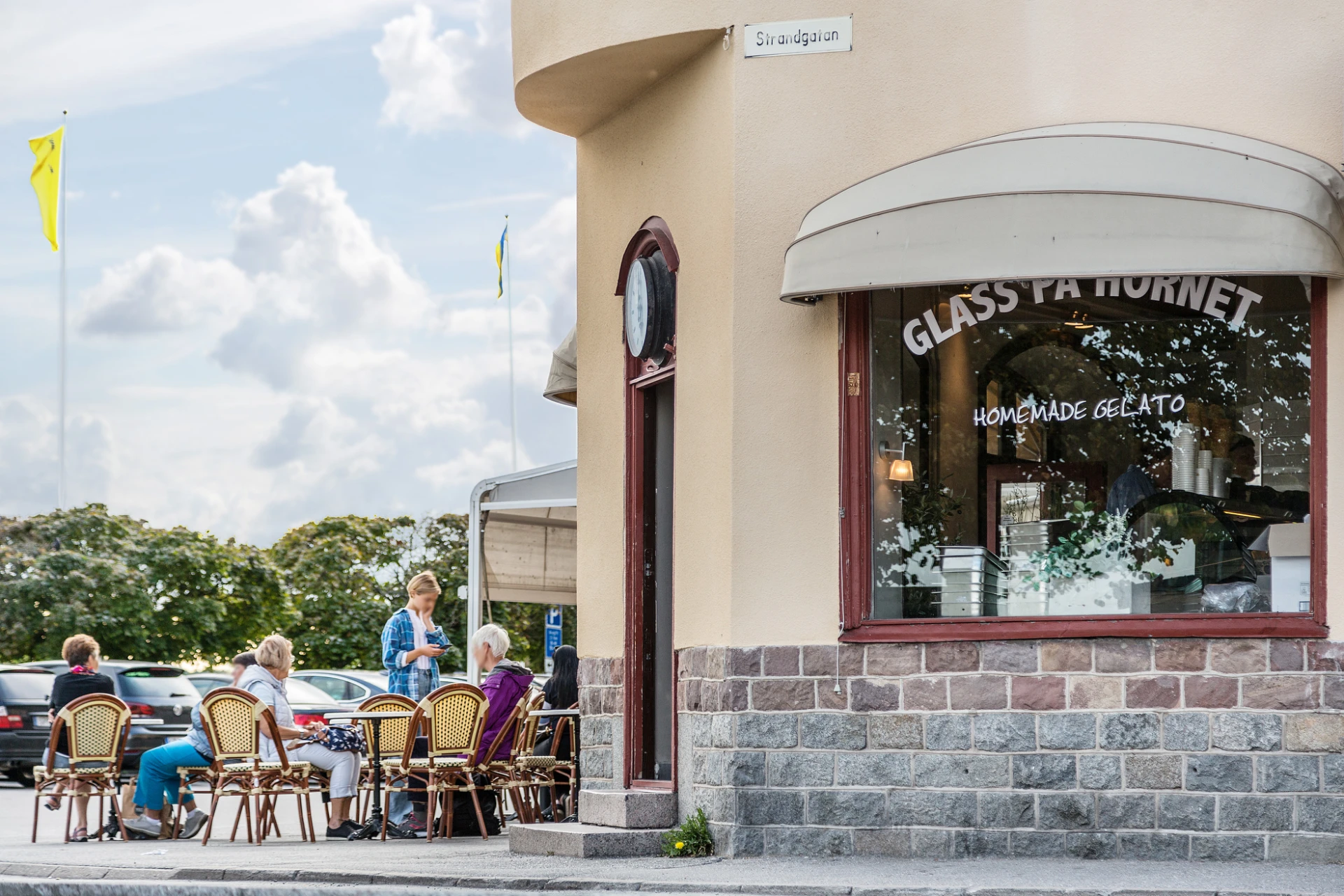 Vaxholm Glass på hörnet Strandgatan Hotellkajen Söderhamnen