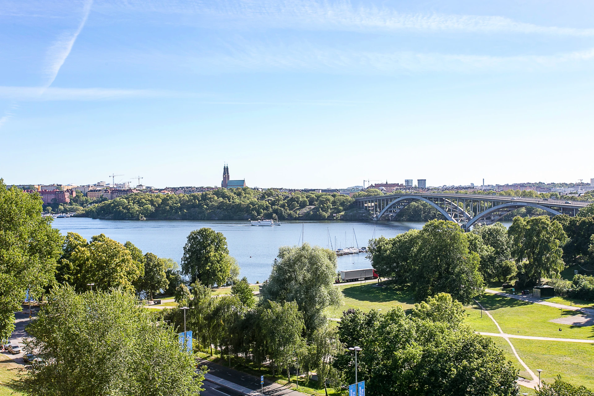 Områdesbild - Utsikt över Rålambshovsparken och Söder