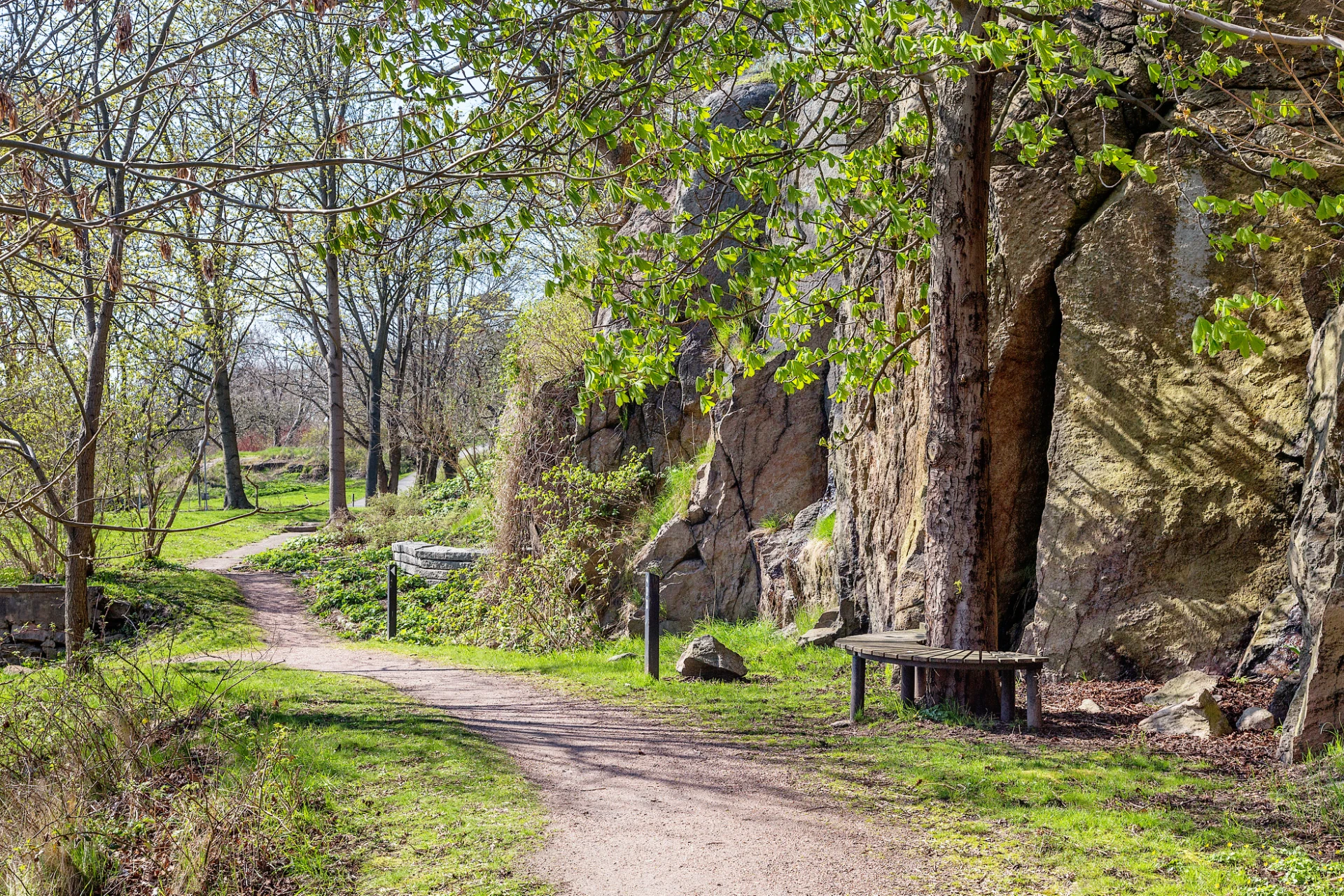 Fina promenadstråk i Färjenäsparken precis utanför hemmet