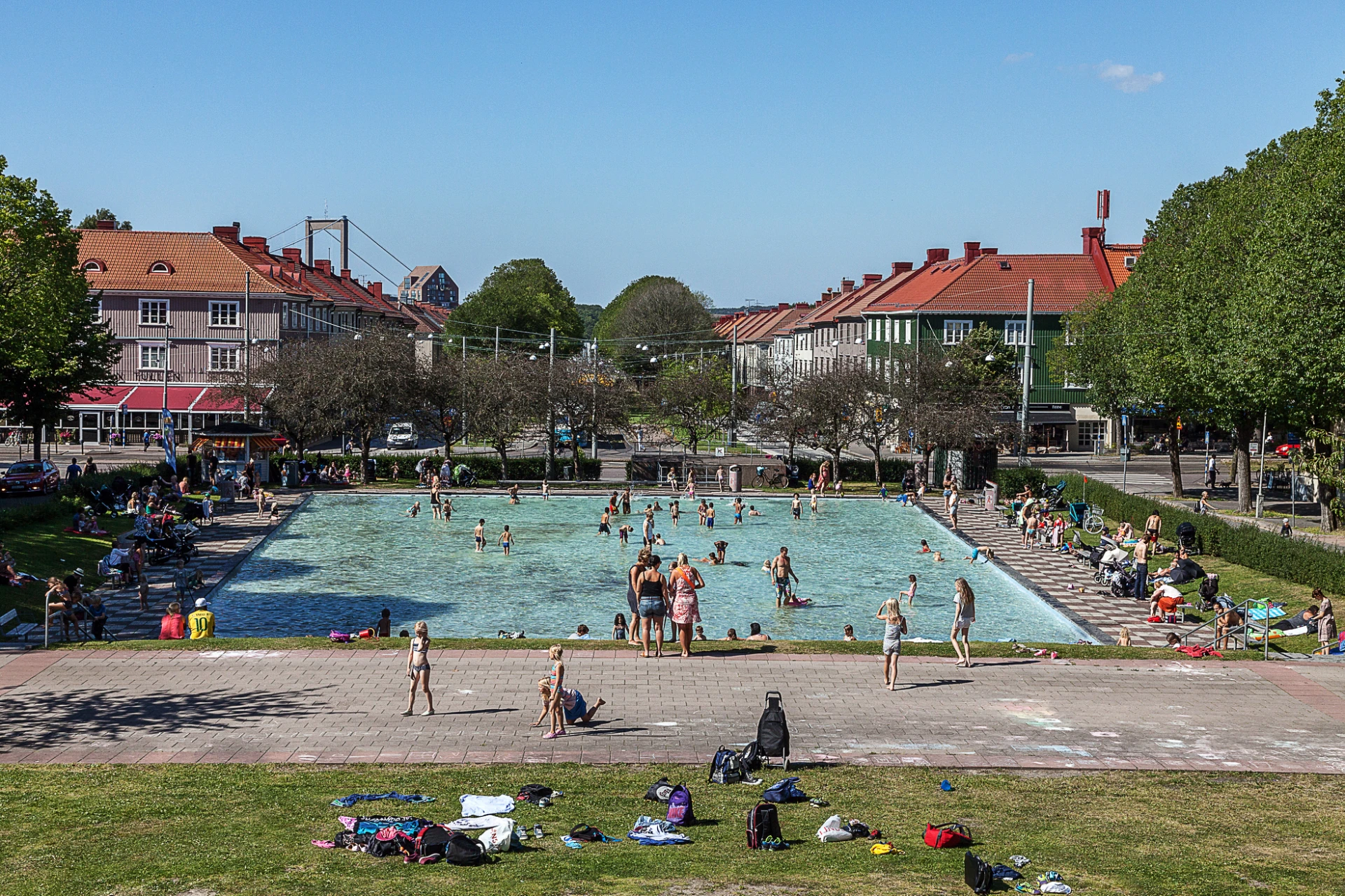 Njut av varma sommardagar vid Plaskis mitt Majorna!