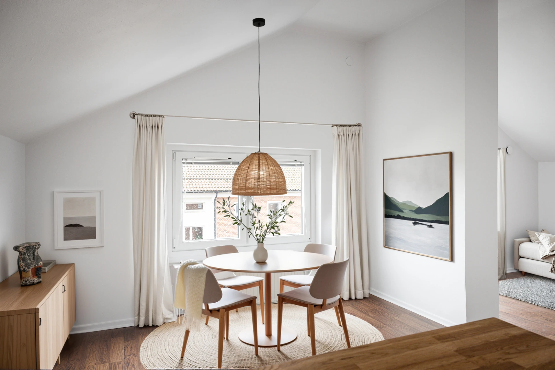 Denna visualisering är skapad i syfte att visa bostadens potential.